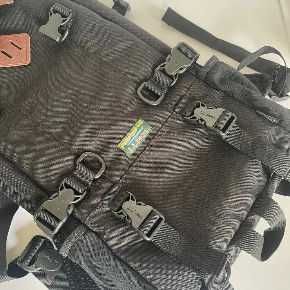 L.L.Bean Bigelow Cordura Backpack Black Nylon Day Hiking Mountain H2O
